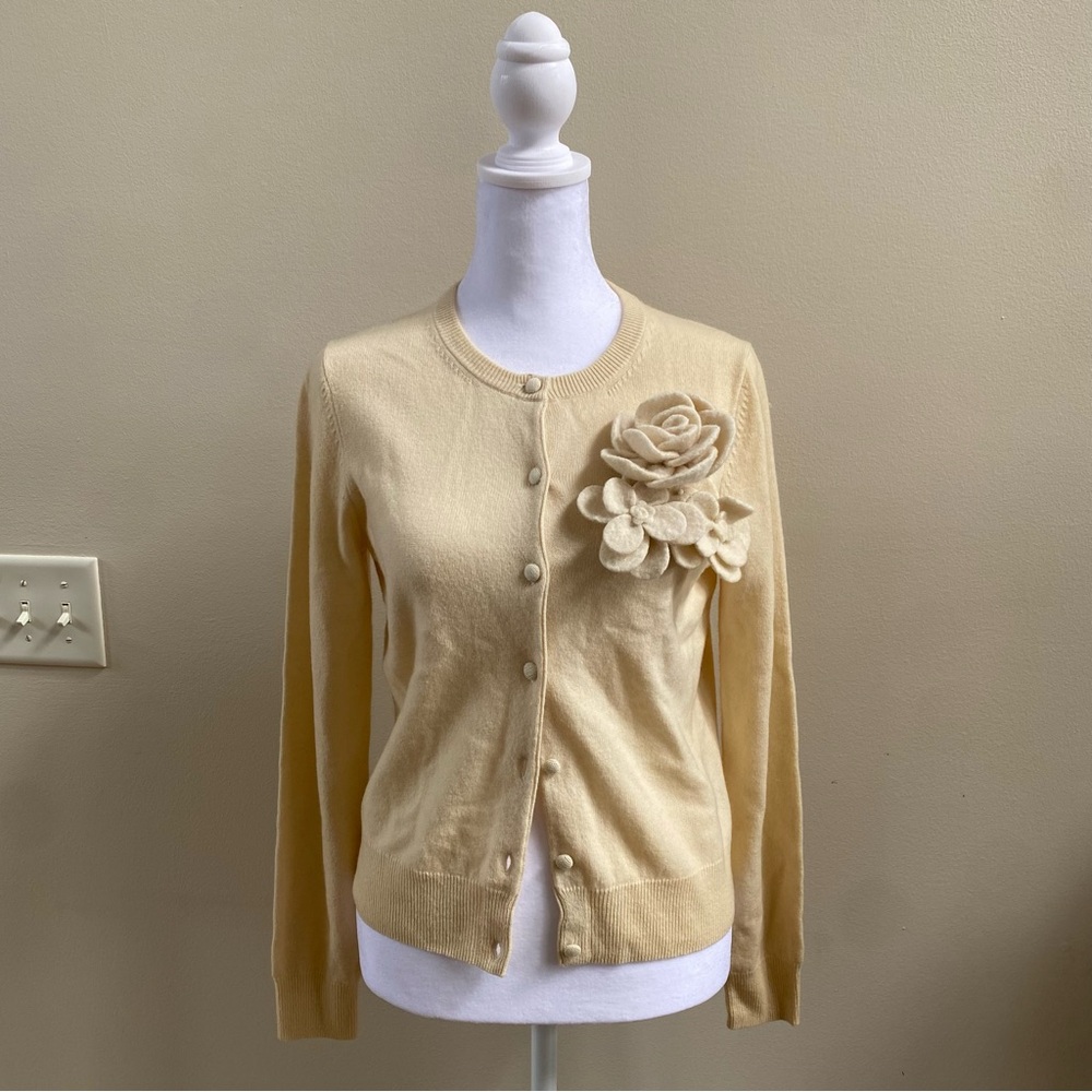 Lilly Pulitzer Wool Cashmere Blend Floral Cream Colored Button Up Cardigan